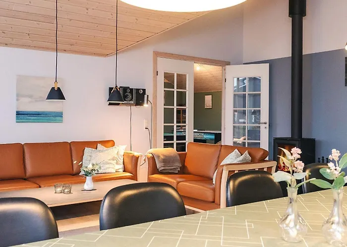 Luxury Retreat With - By Traum 別荘 *