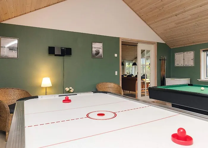 Luxury Retreat With - By Traum * Millinge